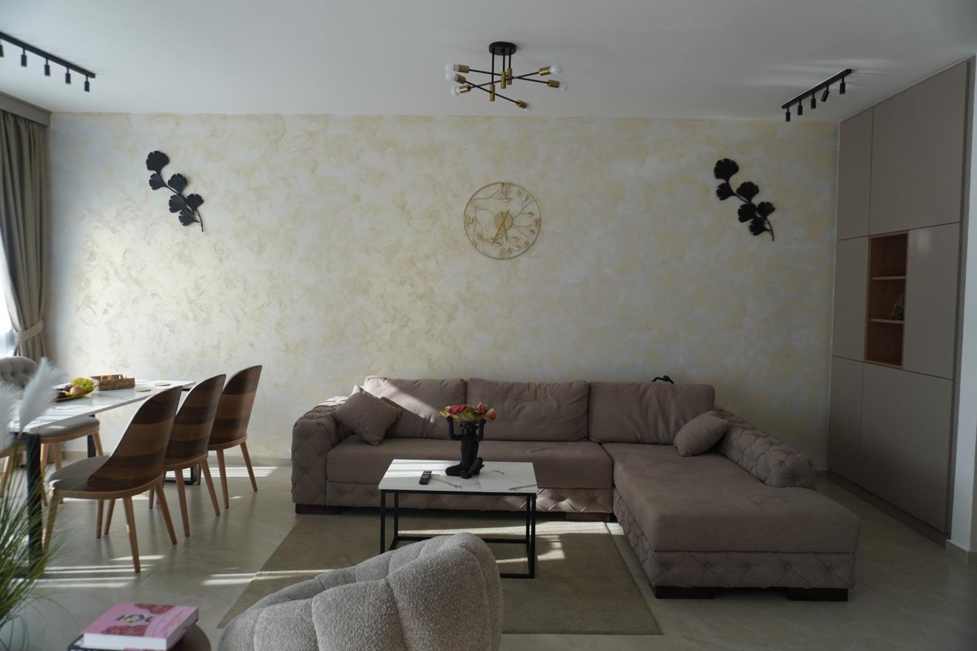 Vienna Luxury Apartments Dobra Voda Luaran gambar
